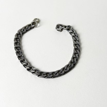 Bold Bracelet For Mens & Womens With Free Home Delivery